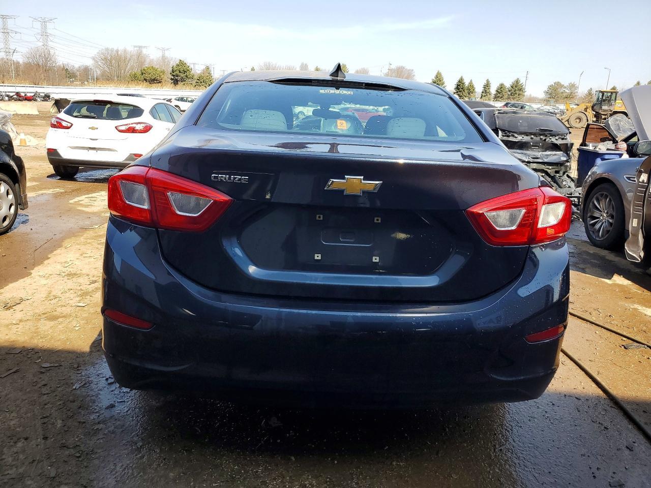 2016 Chevrolet Cruze Ls - Фото 6