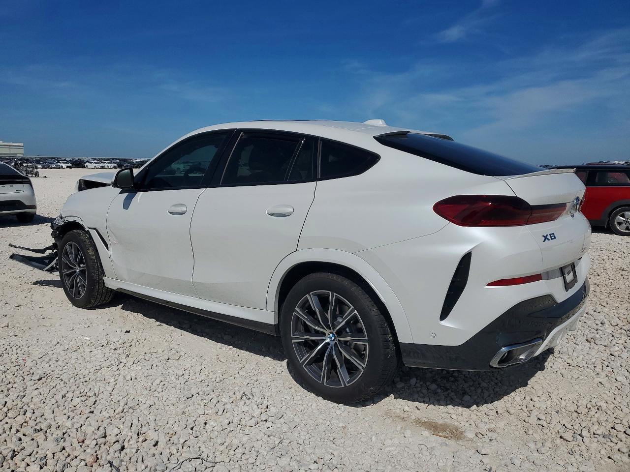 2026 BMW X6 xDrive40I - Фото 2