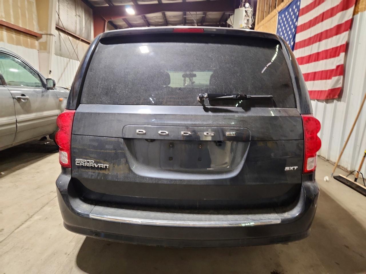 2014 Dodge Grand Caravan Sxt - Image 6