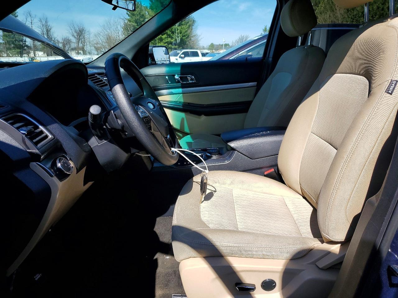 2016 Ford Explorer - Image 7
