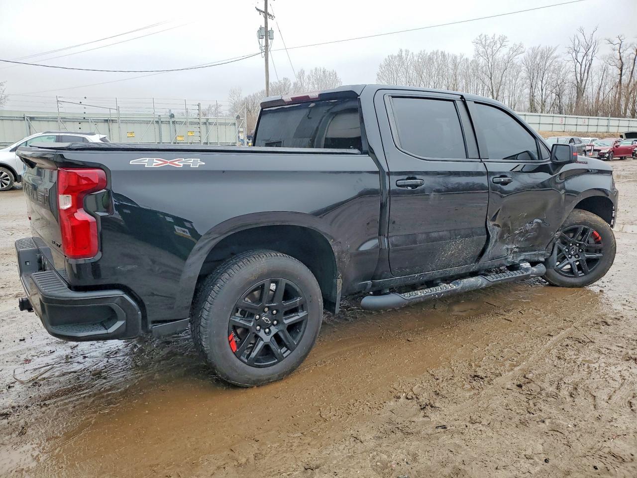 2022 Chevrolet Silverado Ltd K1500 Rst - Image 3