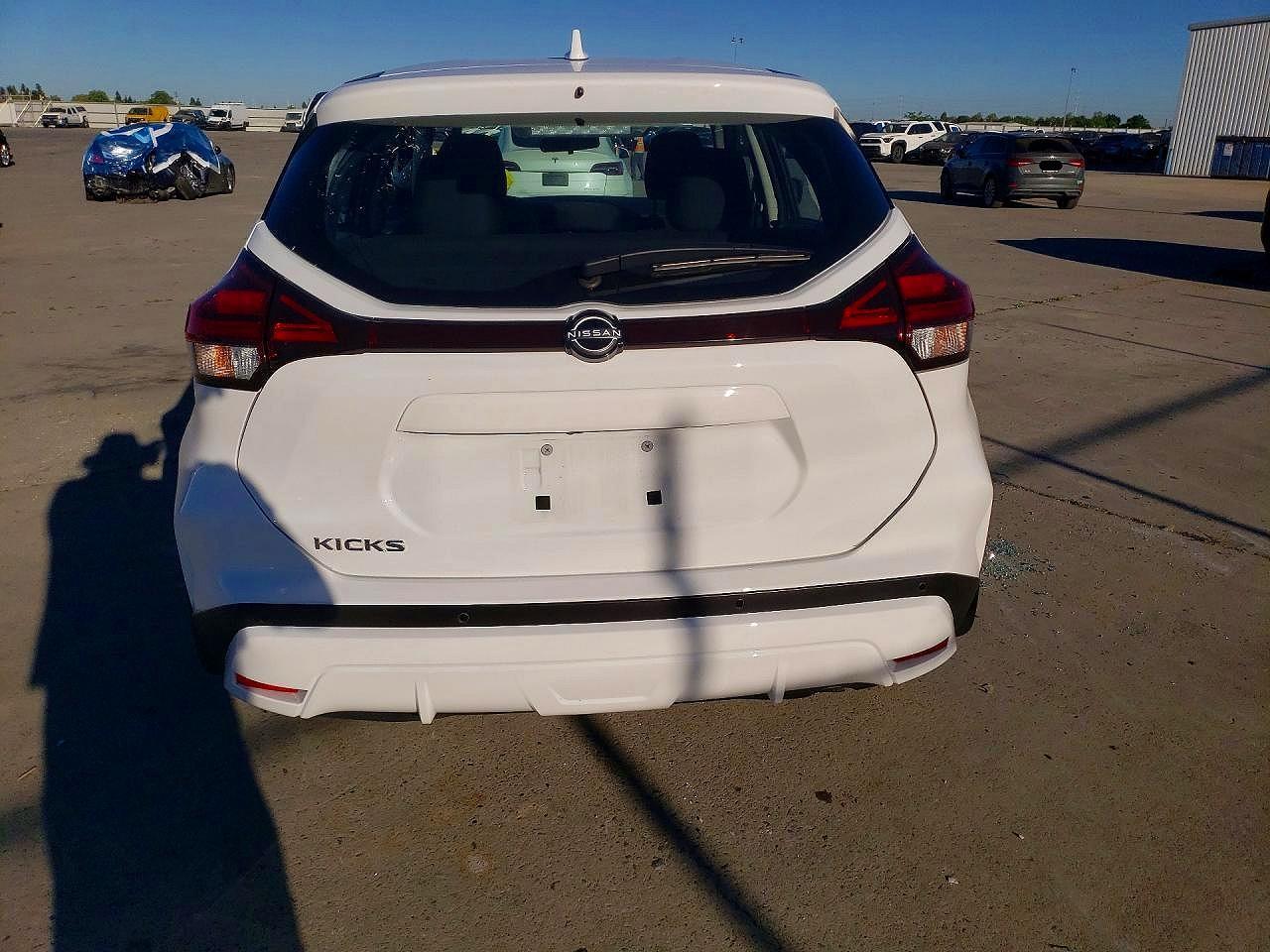 2023 Nissan Kicks S - Фото 6