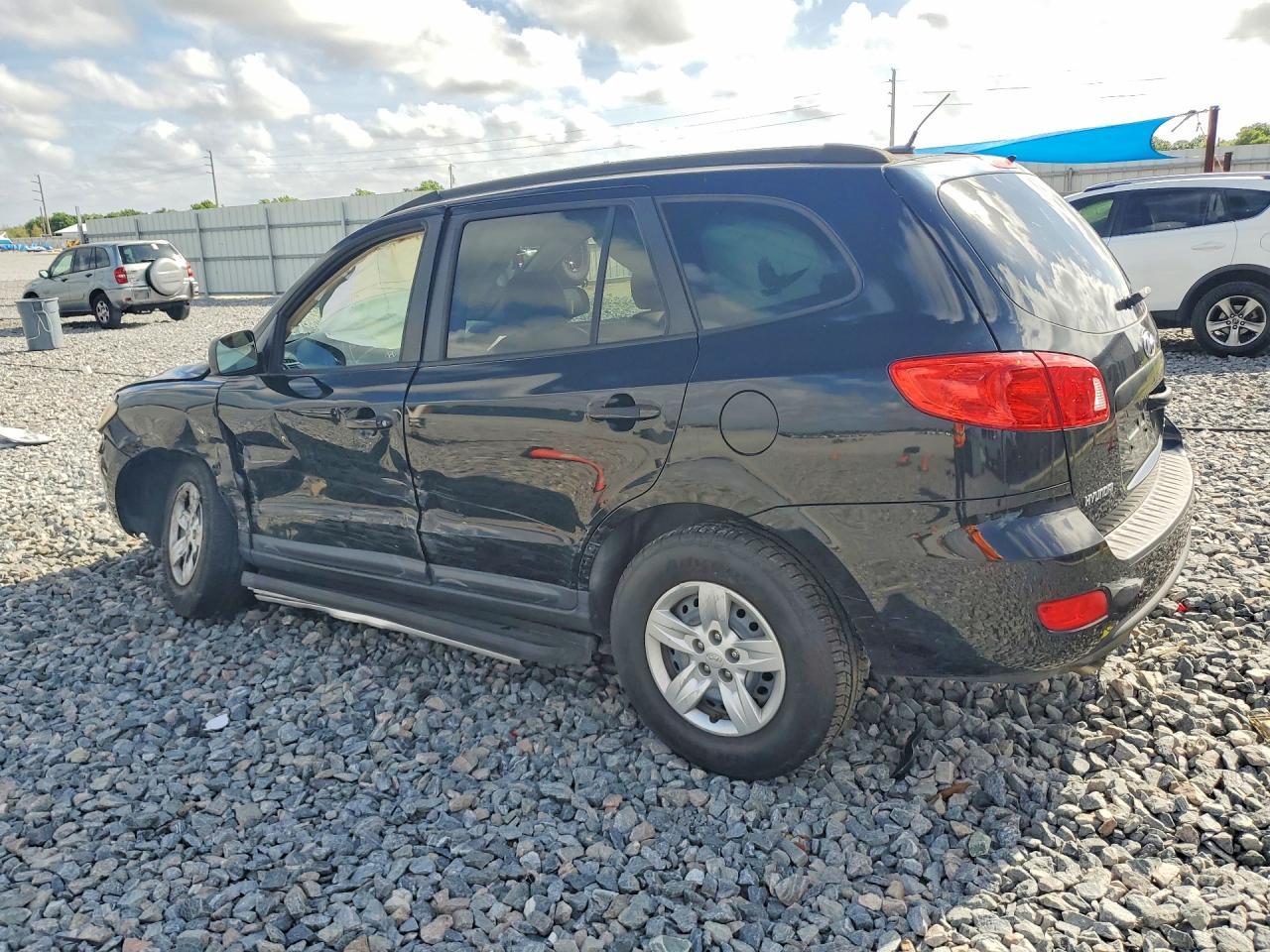 2009 Hyundai Santa Fe Gls - Image 2