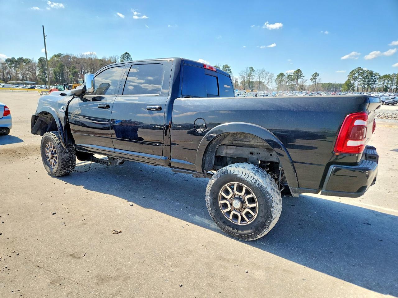 2020 Ram 2500 Laramie - Фото 2