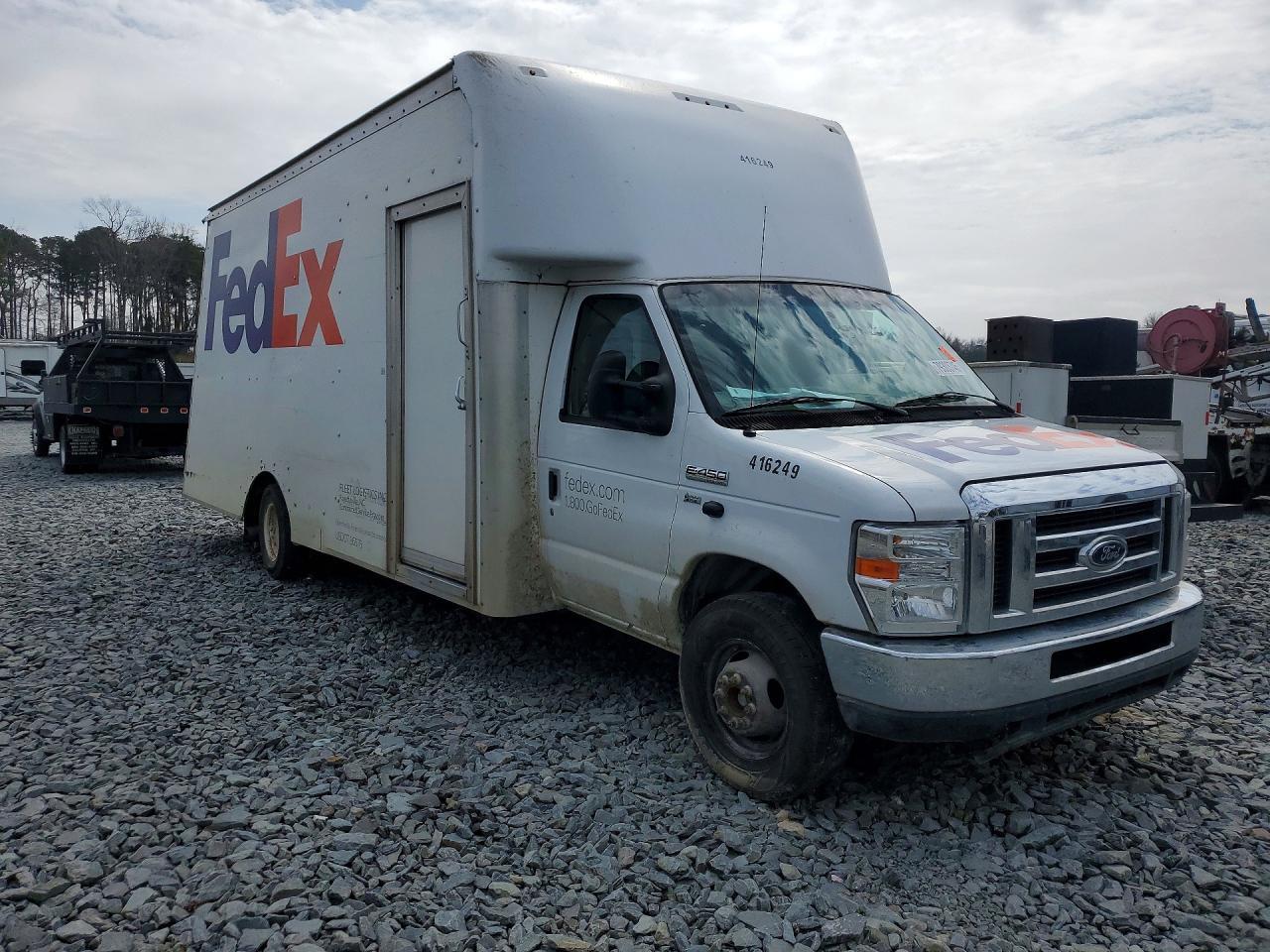 2019 Ford E450 Delivery Truck - Фото 4