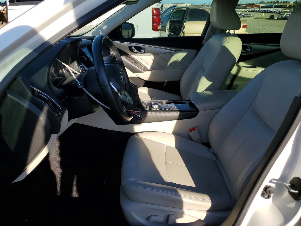 2021 Infiniti Q50 Luxe - Image 7