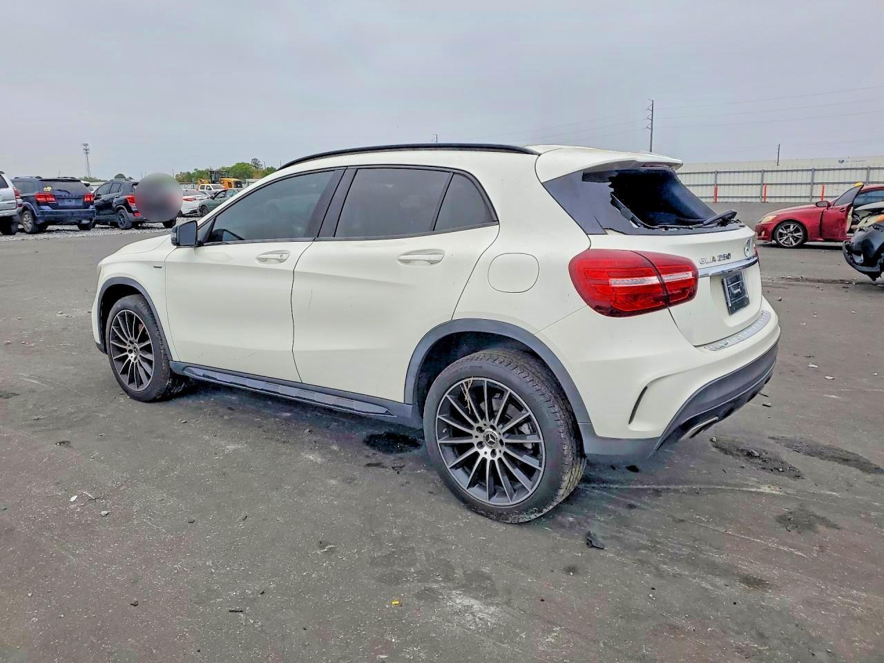 2018 Mercedes-Benz Gla 250 4Matic - Фото 2