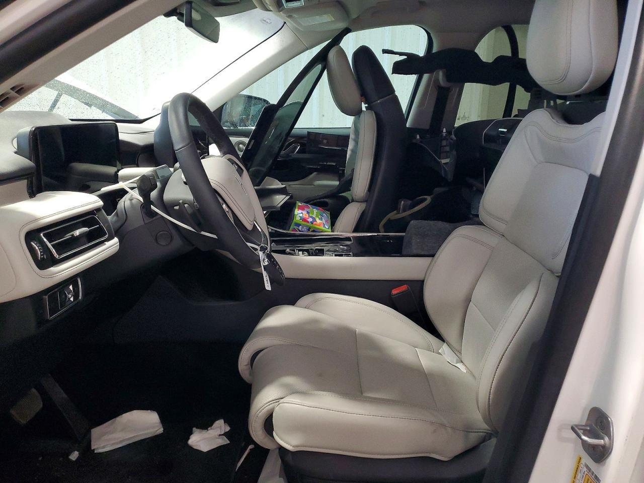 2025 Lincoln Aviator Reserve - Фото 7