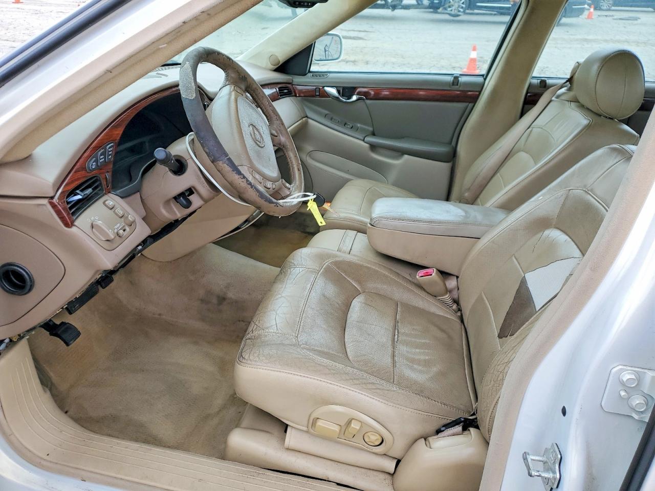 2005 Cadillac Deville - Фото 7