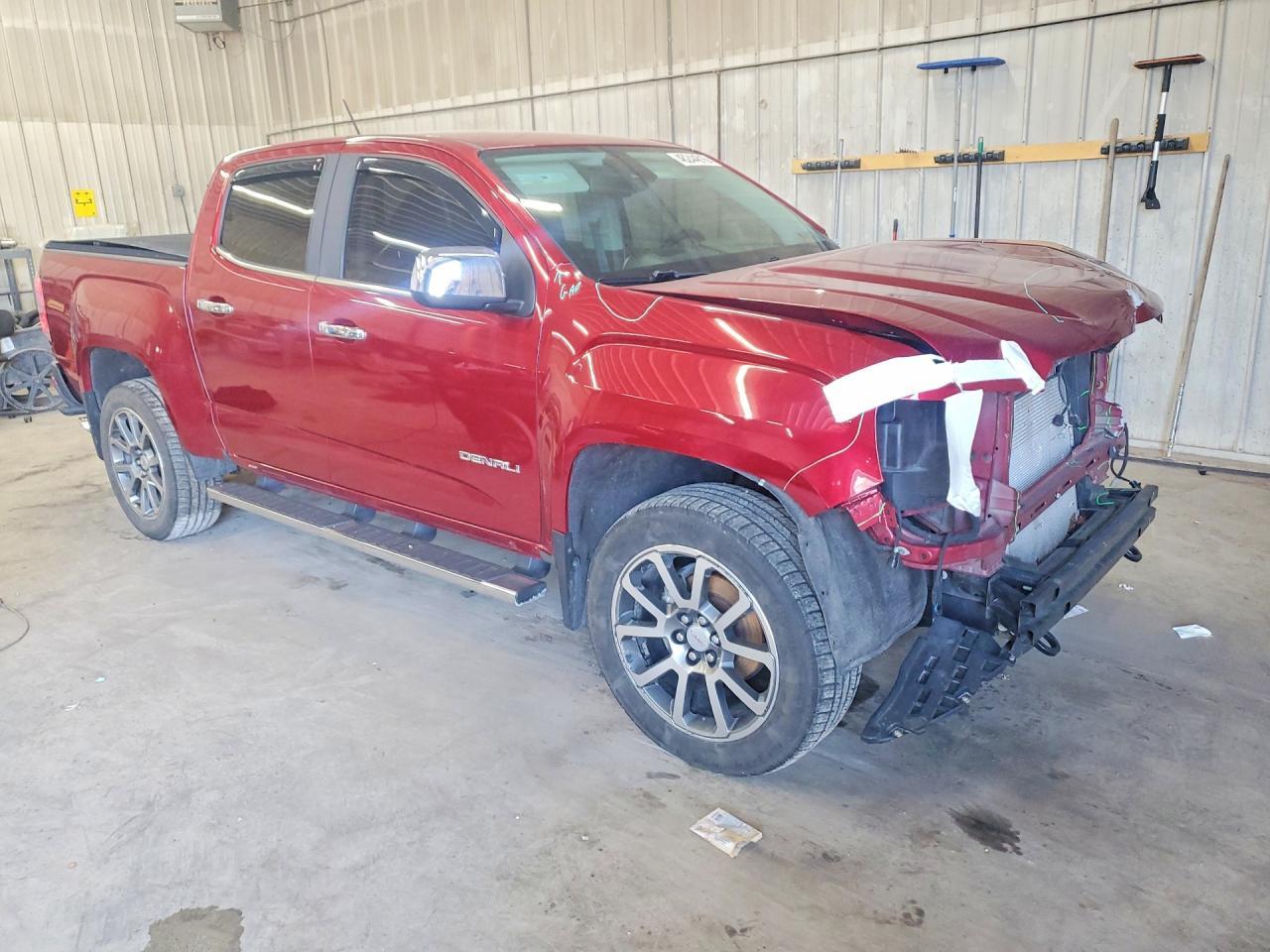 2017 GMC Canyon Denali - Image 4