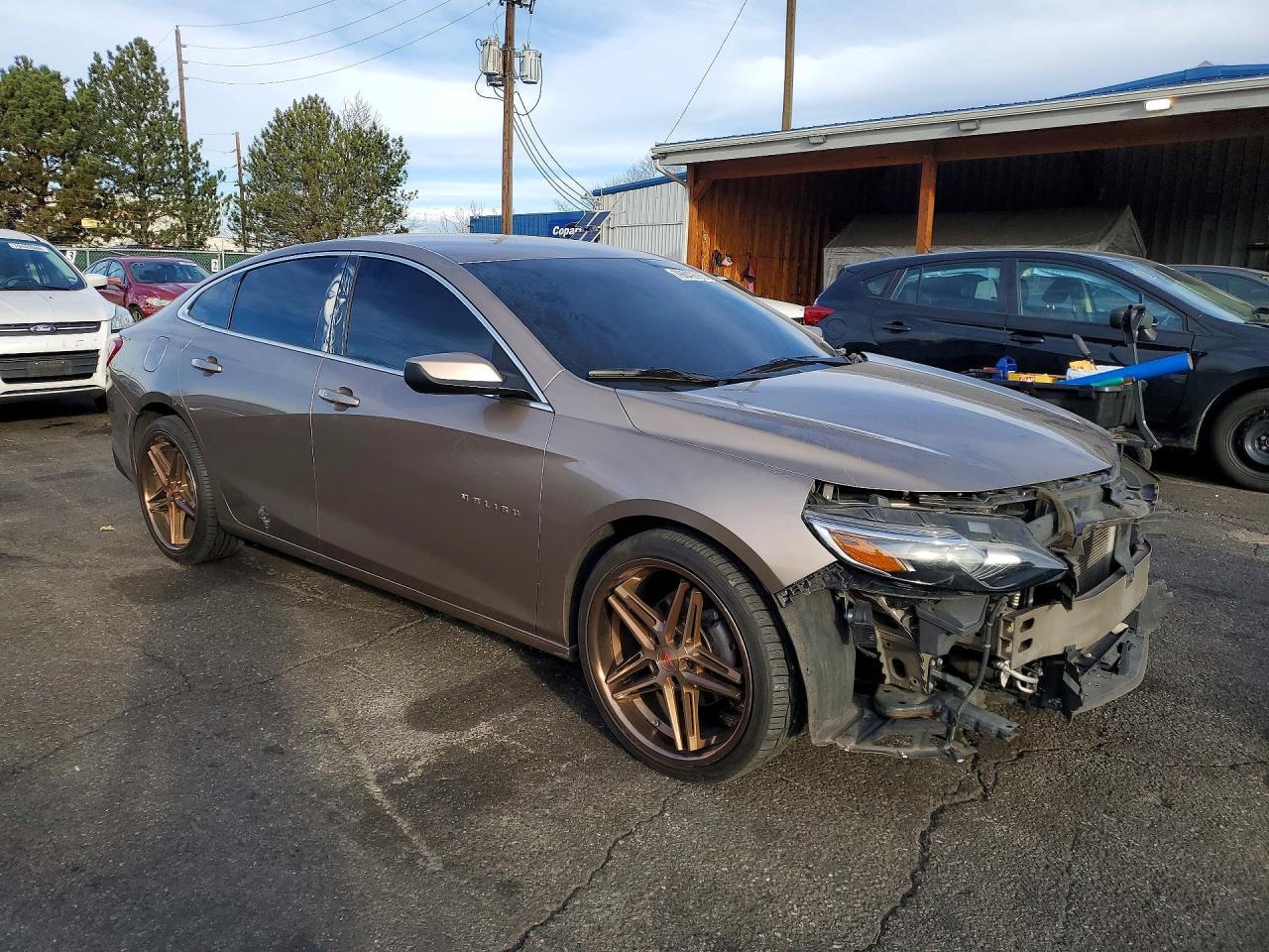 2019 Chevrolet Malibu Lt - Image 4