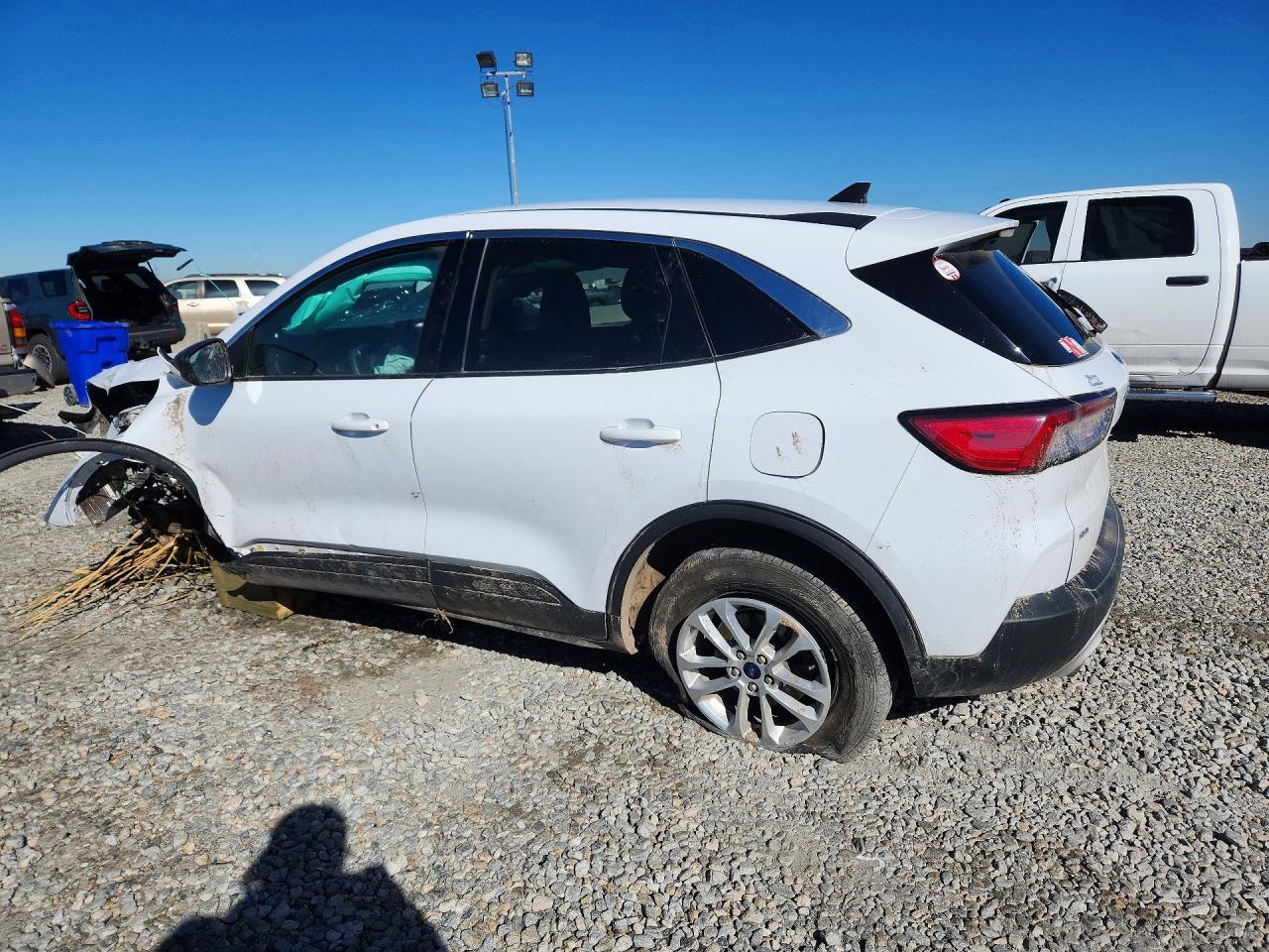 2022 Ford Escape - Фото 2