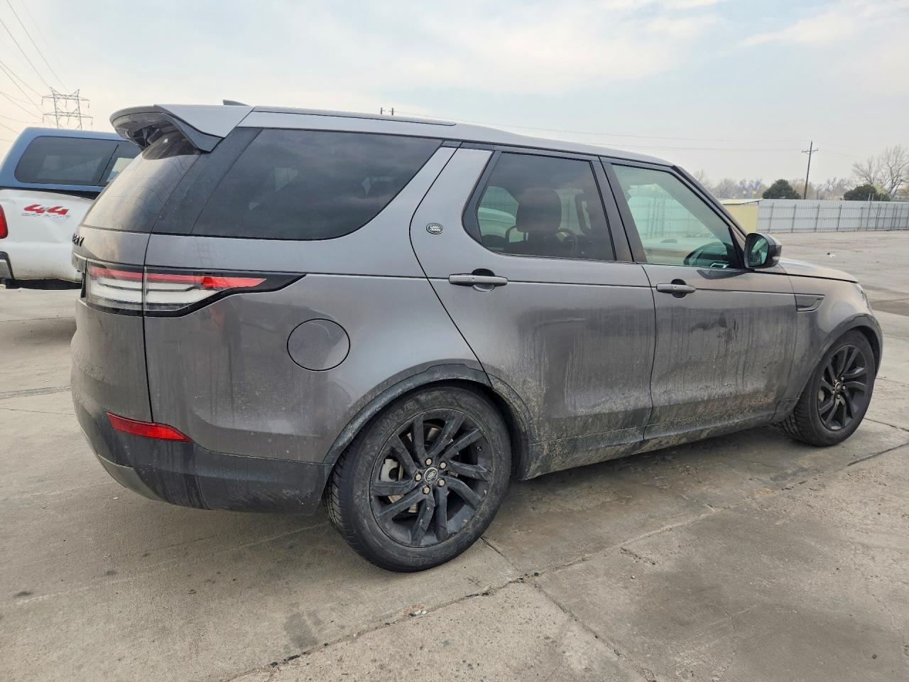 2018 Land Rover Discovery Se - Фото 3