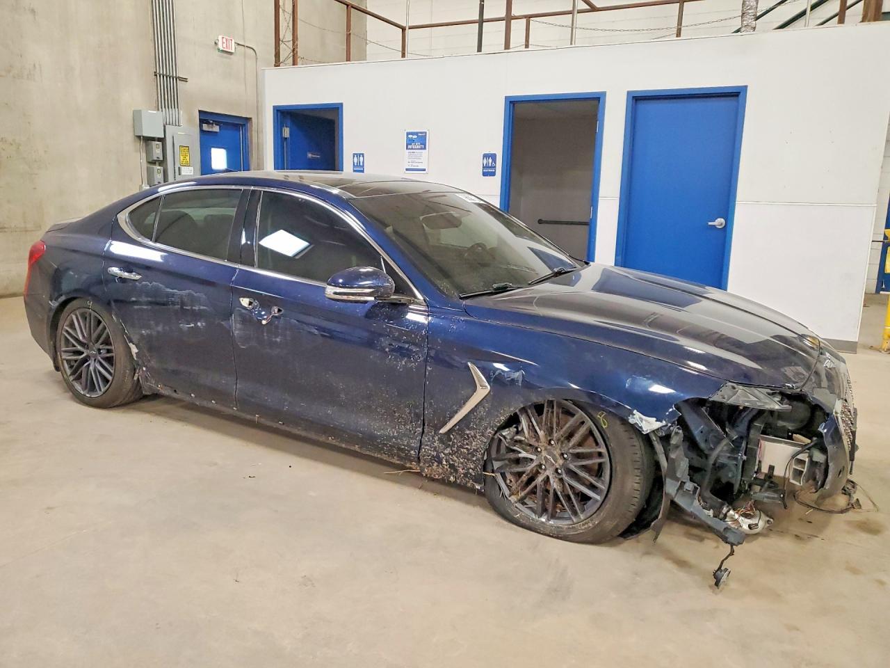 2019 Genesis G70 2.0T Advanced - Фото 4