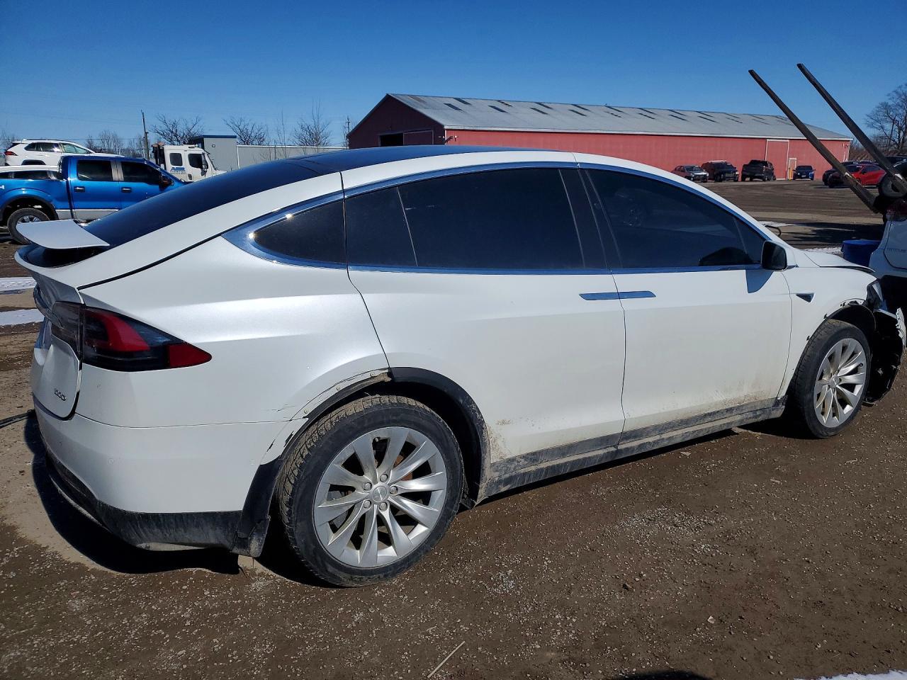 2018 Tesla Model X - Фото 3