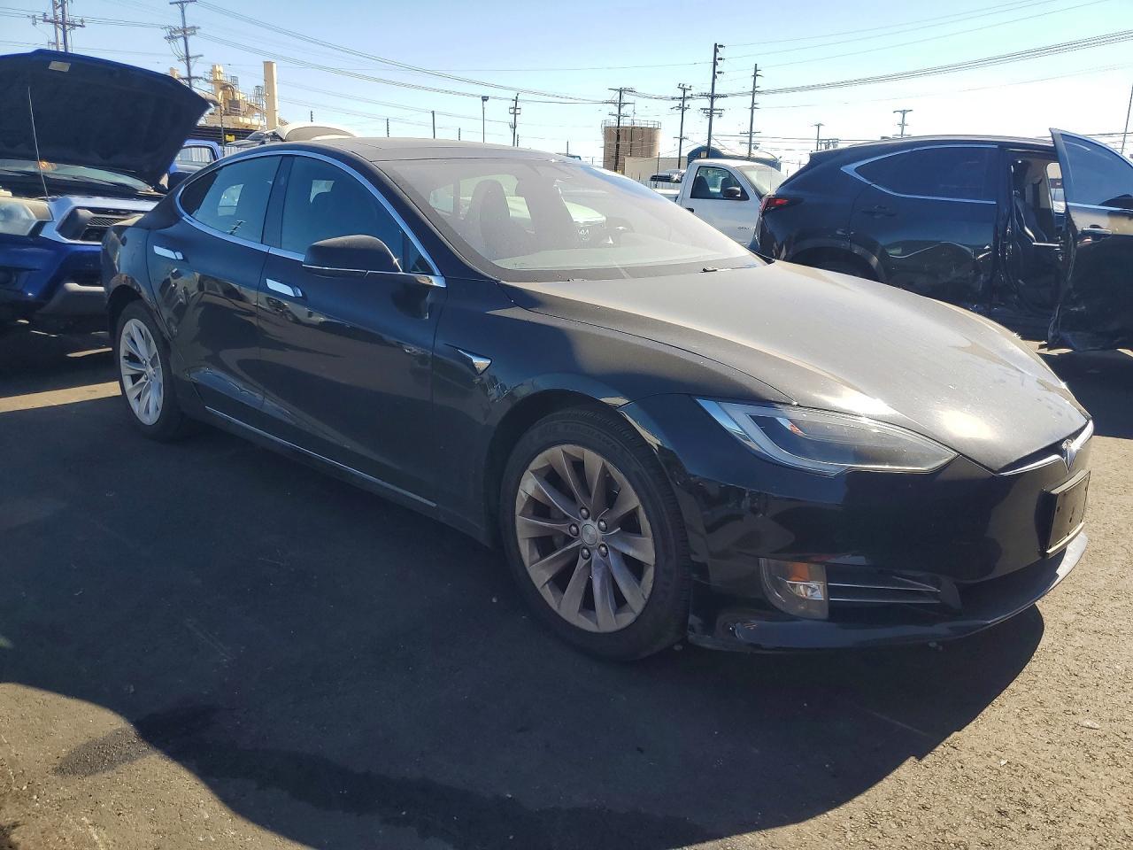 2018 Tesla Model S - Фото 4
