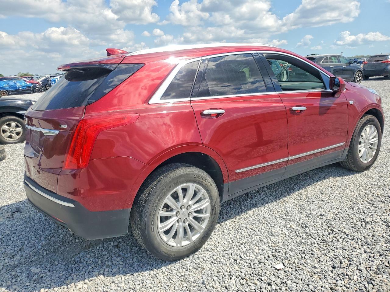 2018 Cadillac Xt5 - Image 3