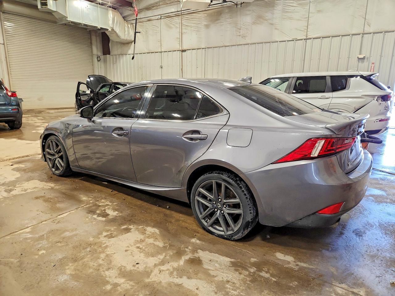 2015 Lexus Is 250 Base - Фото 2