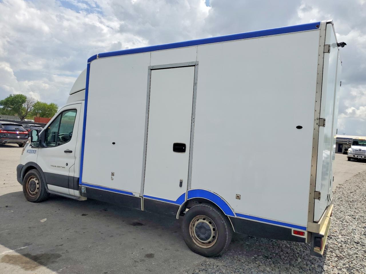 2020 Ford Transit Delivery Truck - Image 2