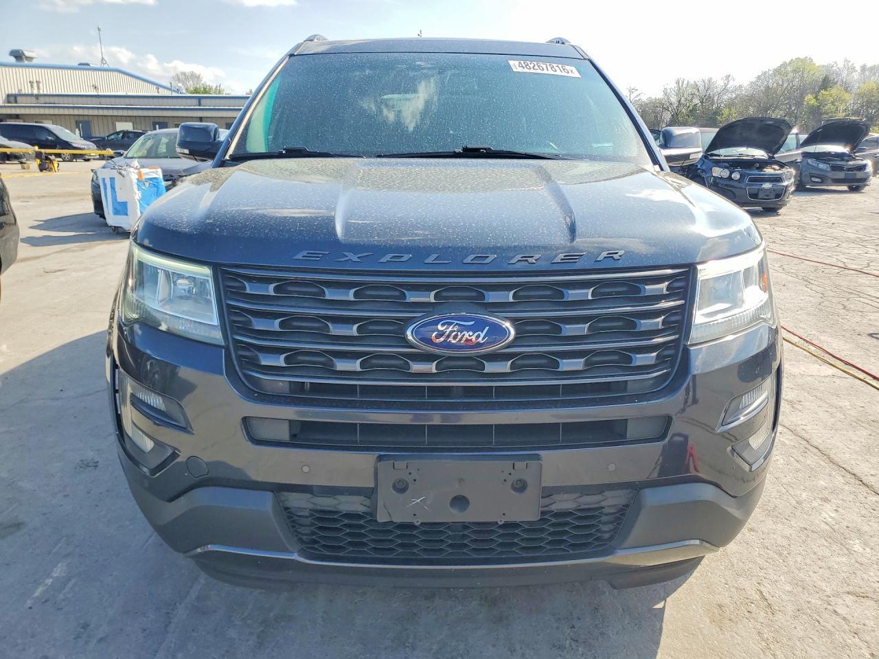 2017 Ford Explorer Xlt - Image 5