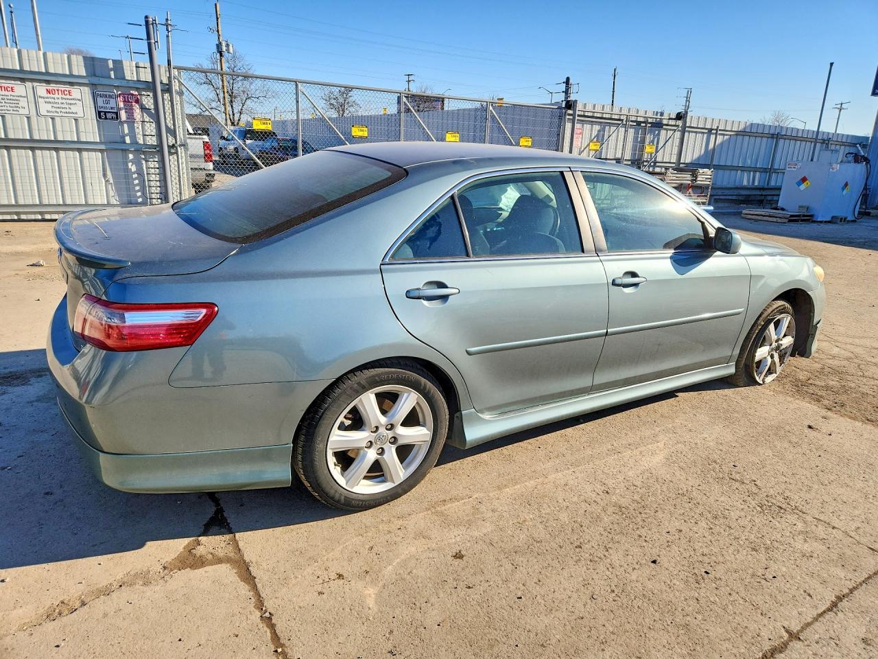 2007 Toyota Camry Se - Image 3