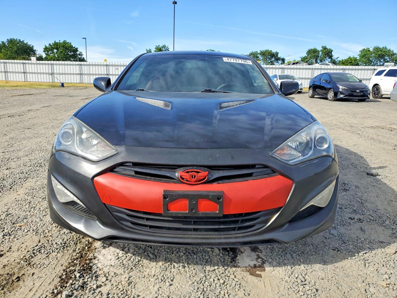2013 Hyundai Genesis Coupe 3.8 R-Spec - Image 5