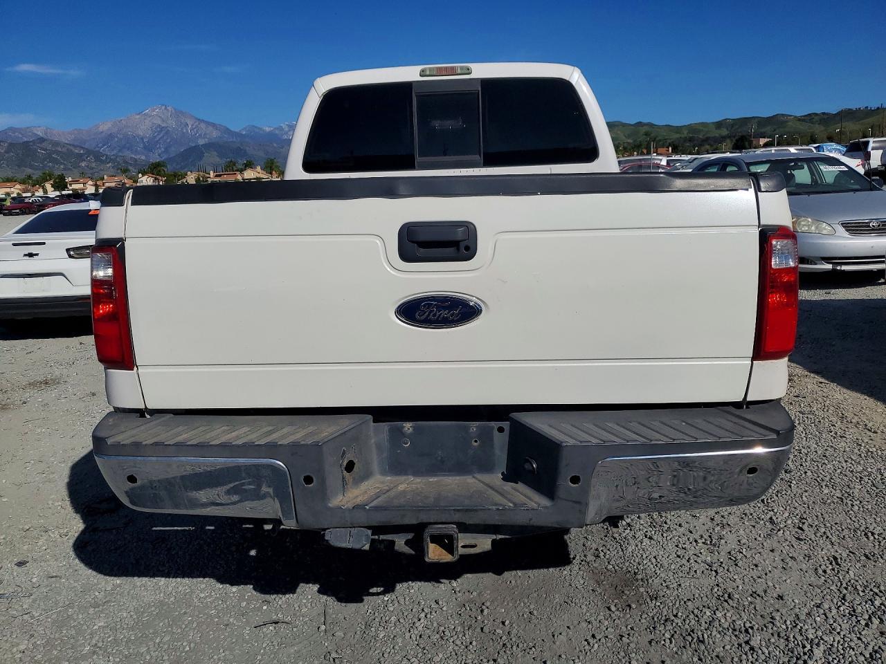 2013 Ford F250 Super Duty - Фото 6