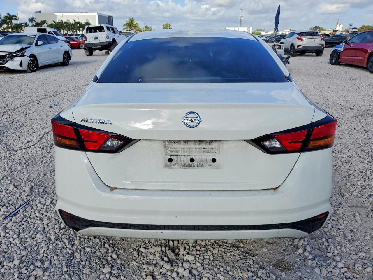 2020 Nissan Altima 2.5 S - Фото 6