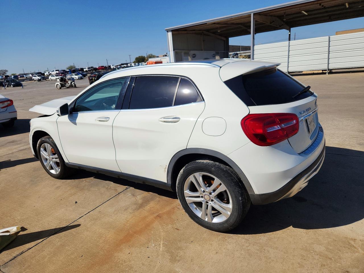 2016 Mercedes Benz Gla 250 4Matic - Фото 2