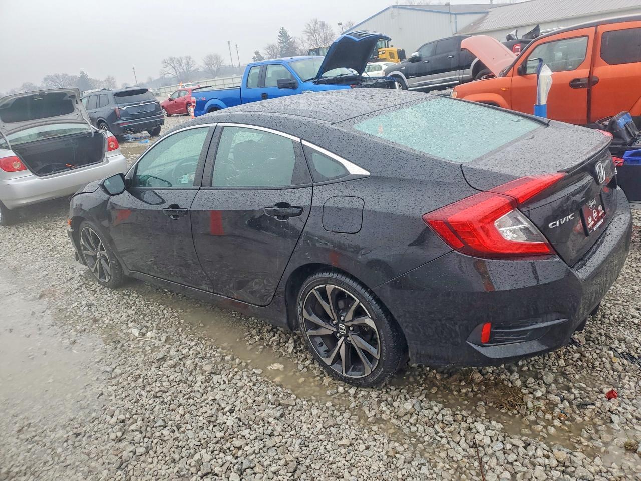 2020 Honda Civic Sport - Фото 2