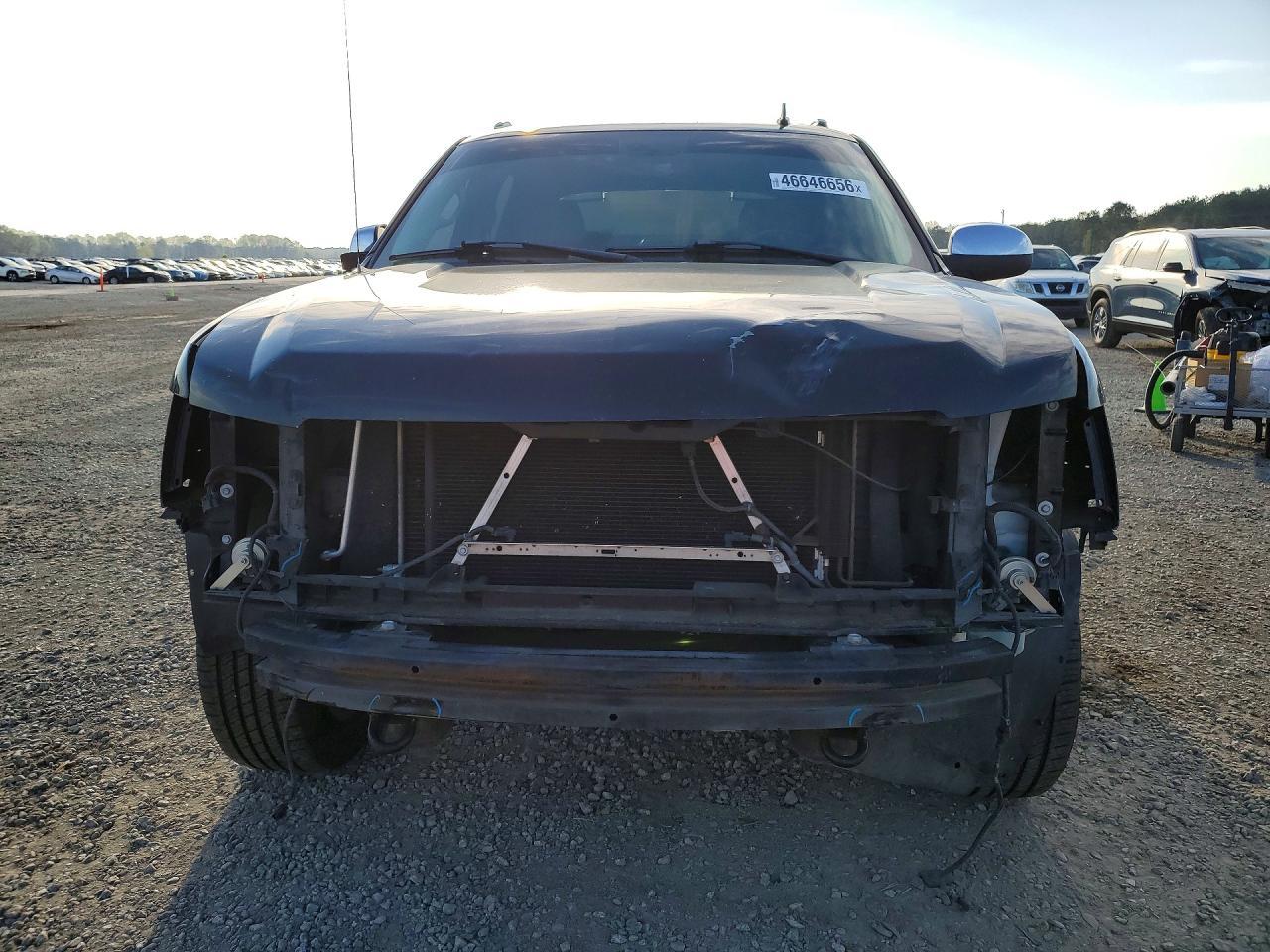 2008 Chevrolet Avalanche K1500 - Image 5