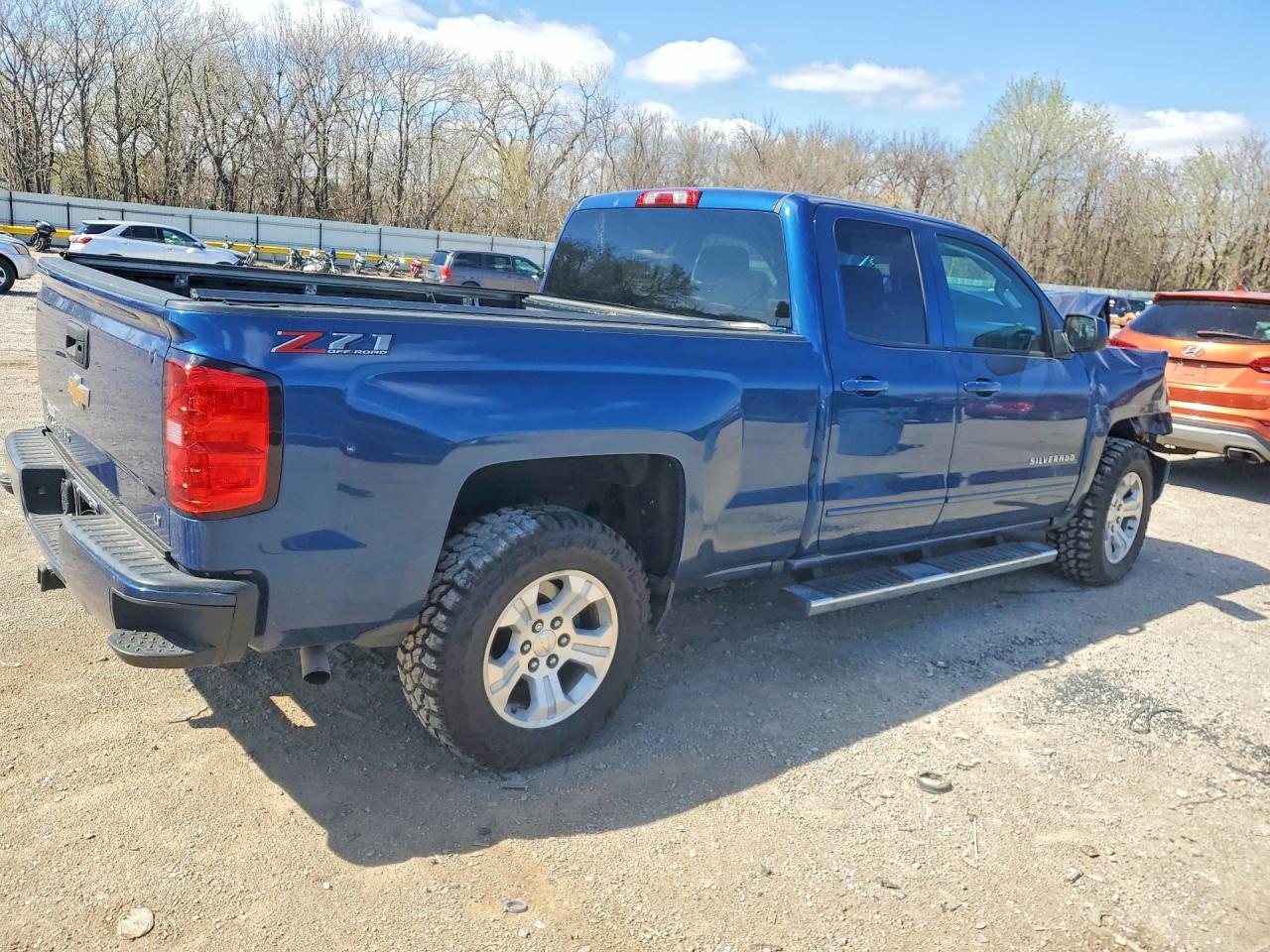 2018 Chevrolet Silverado K1500 Lt - Фото 3