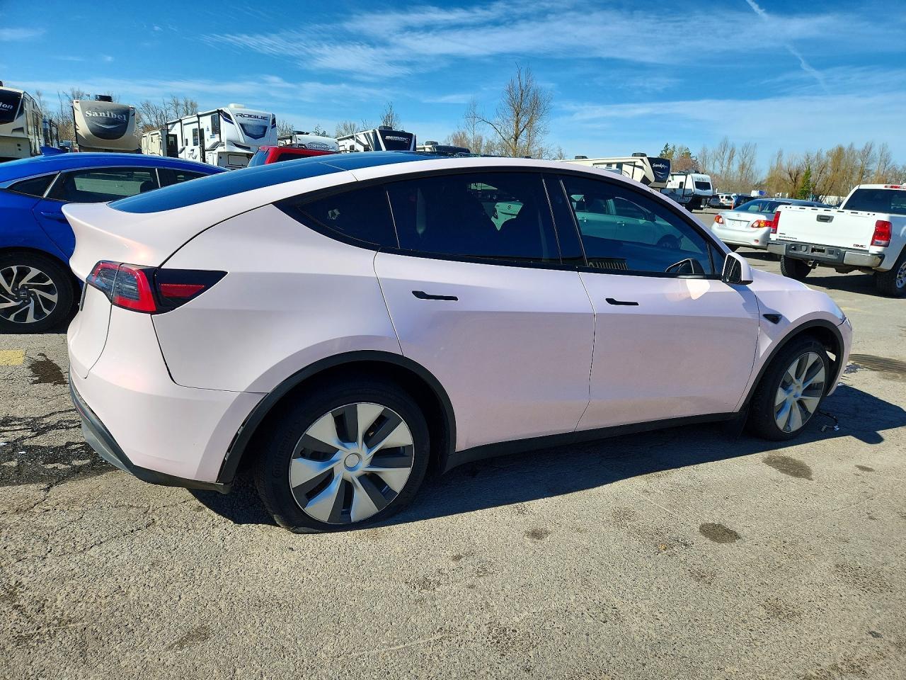 2023 Tesla Model Y - Image 3