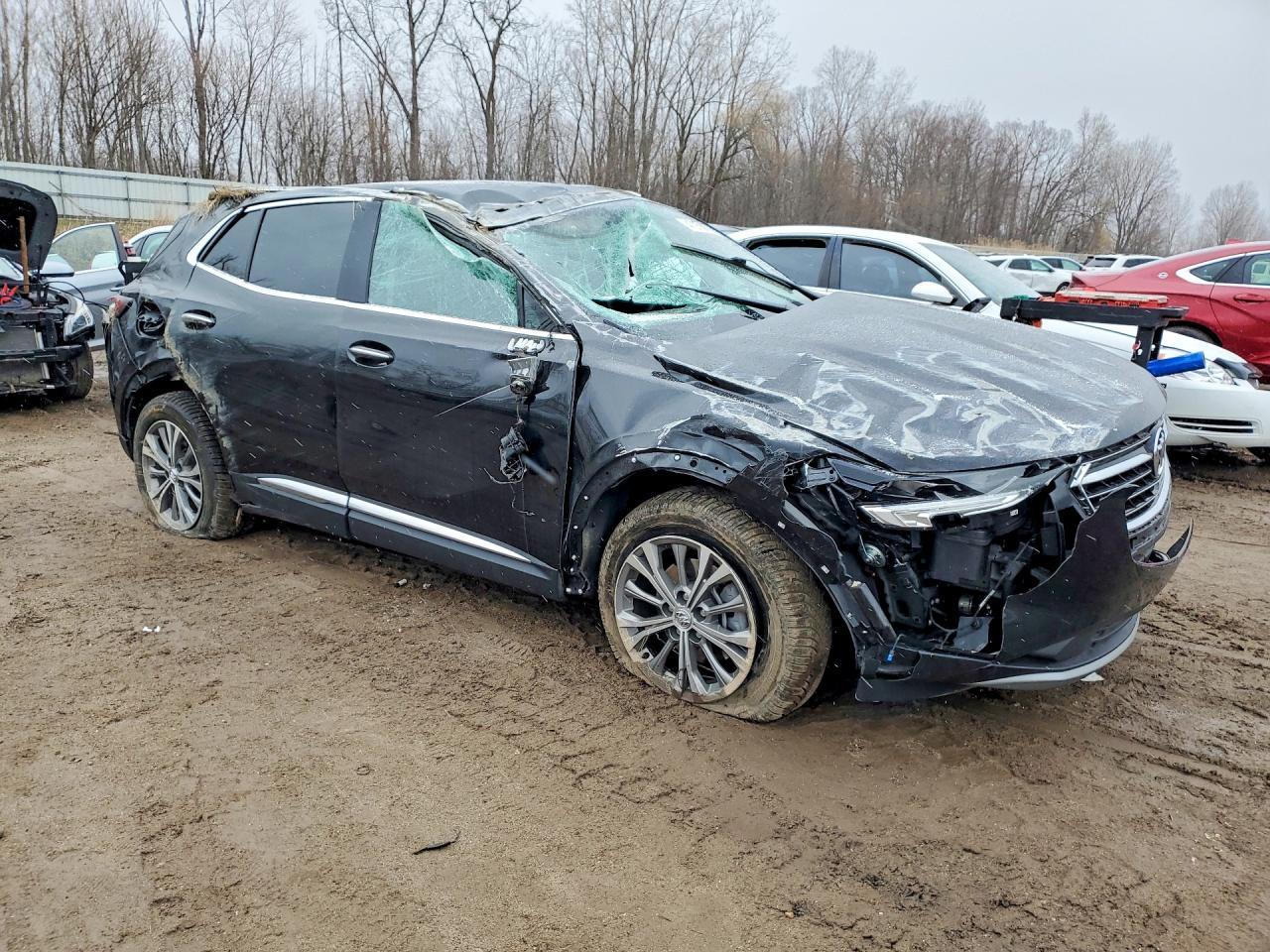 2022 Buick Envision Essence - Image 4