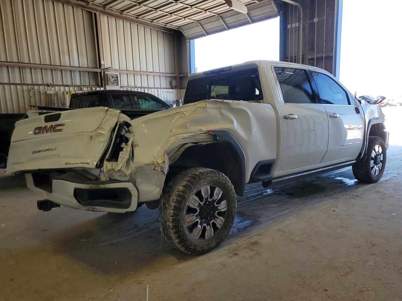 2024 GMC Sierra K2500 Denali - Фото 3