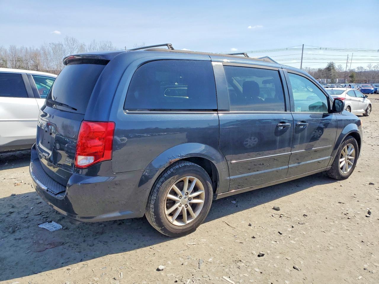 2014 Dodge Grand Caravan Sxt - Фото 3