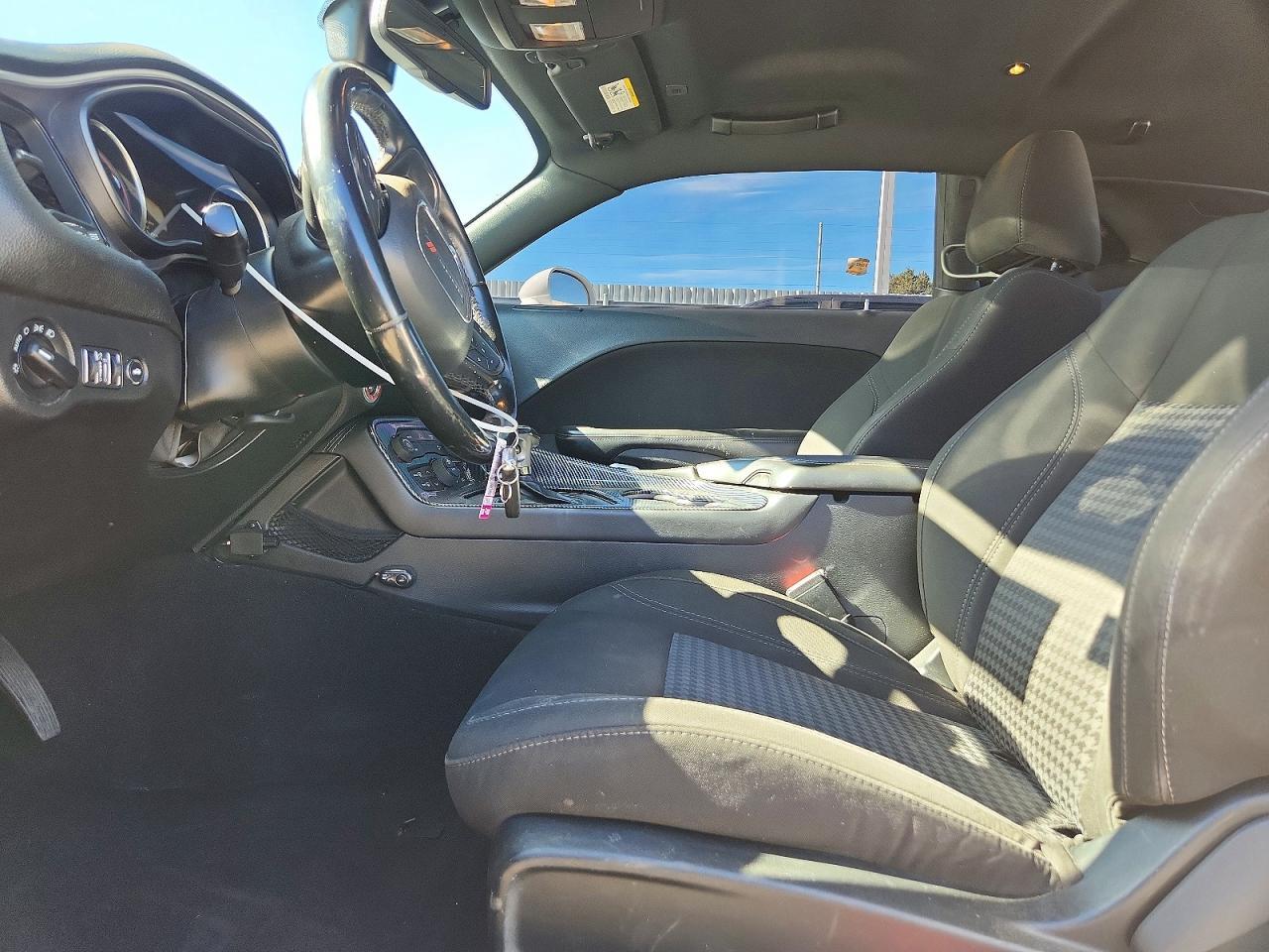 2020 Dodge Challenger Sxt - Image 7