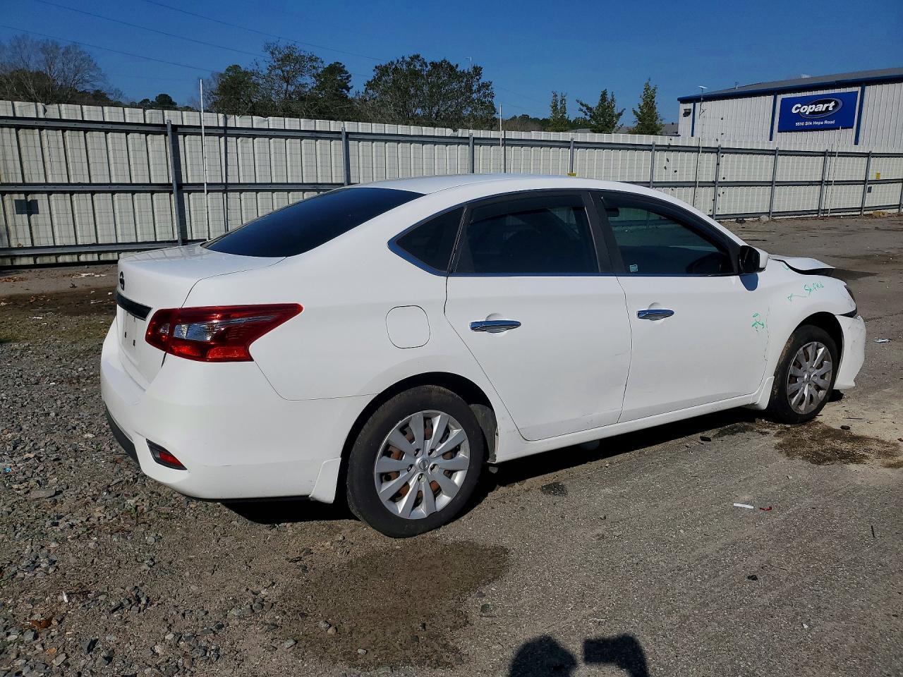 2019 Nissan Sentra S - Image 3