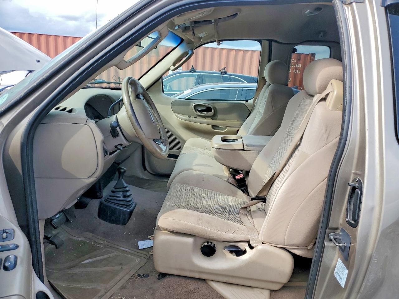2003 Ford F150 - Image 7