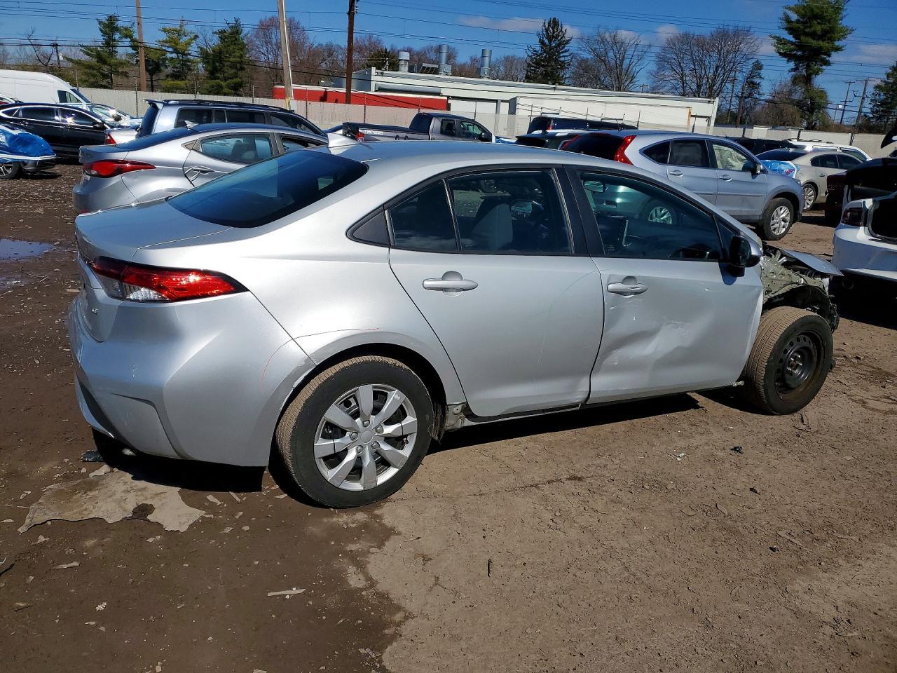 2020 Toyota Corolla Le - Фото 3