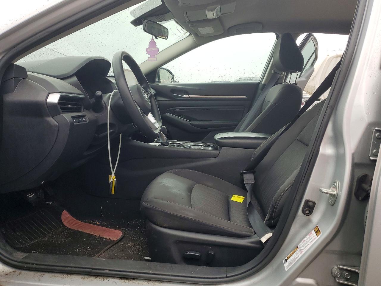 2021 Nissan Altima Sv - Image 7