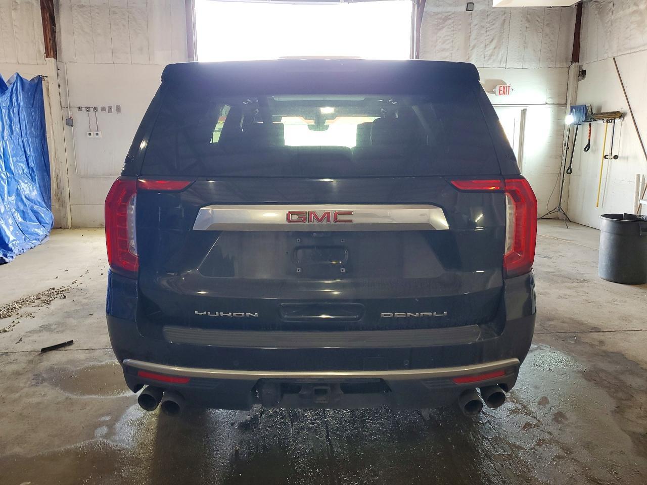 2021 GMC Yukon Denali - Image 6