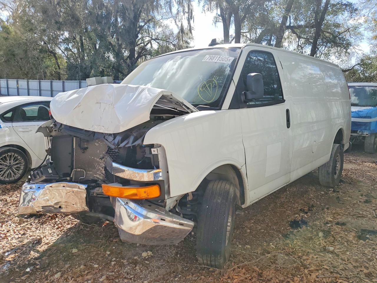 2022 Chevrolet Express G2500