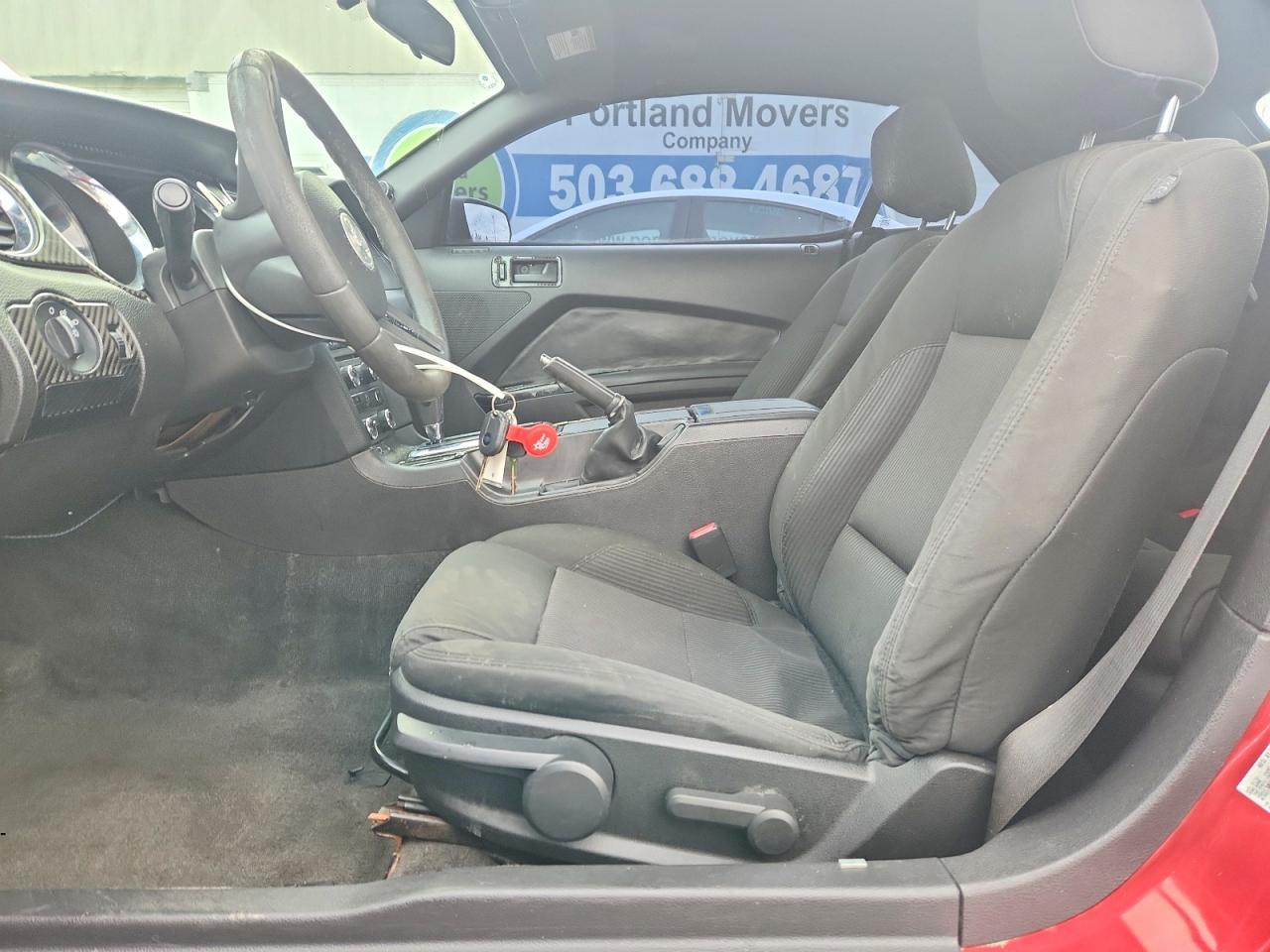 2010 Ford Mustang - Фото 7