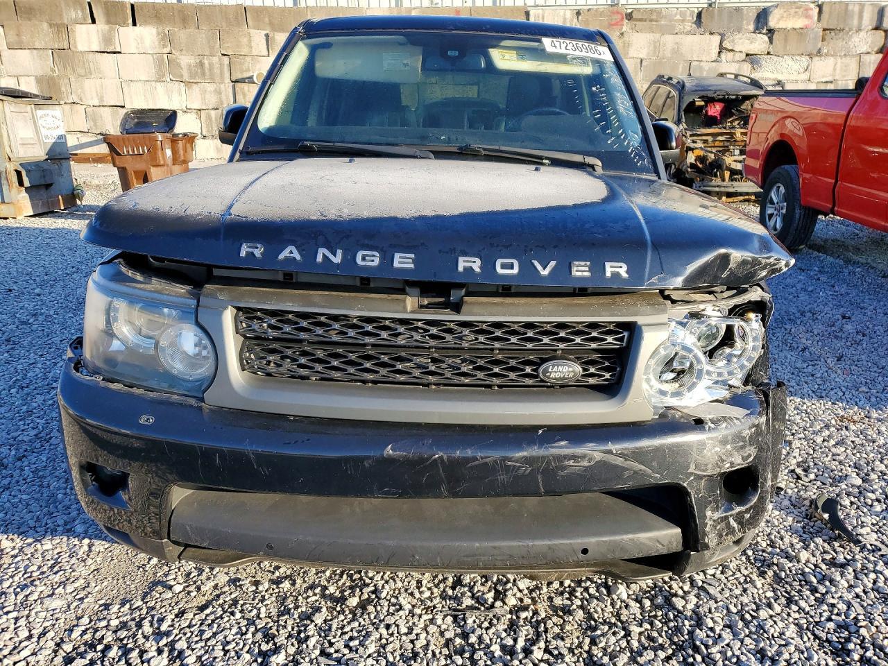 2011 Land Rover Range Rover Sport Lux - Image 5