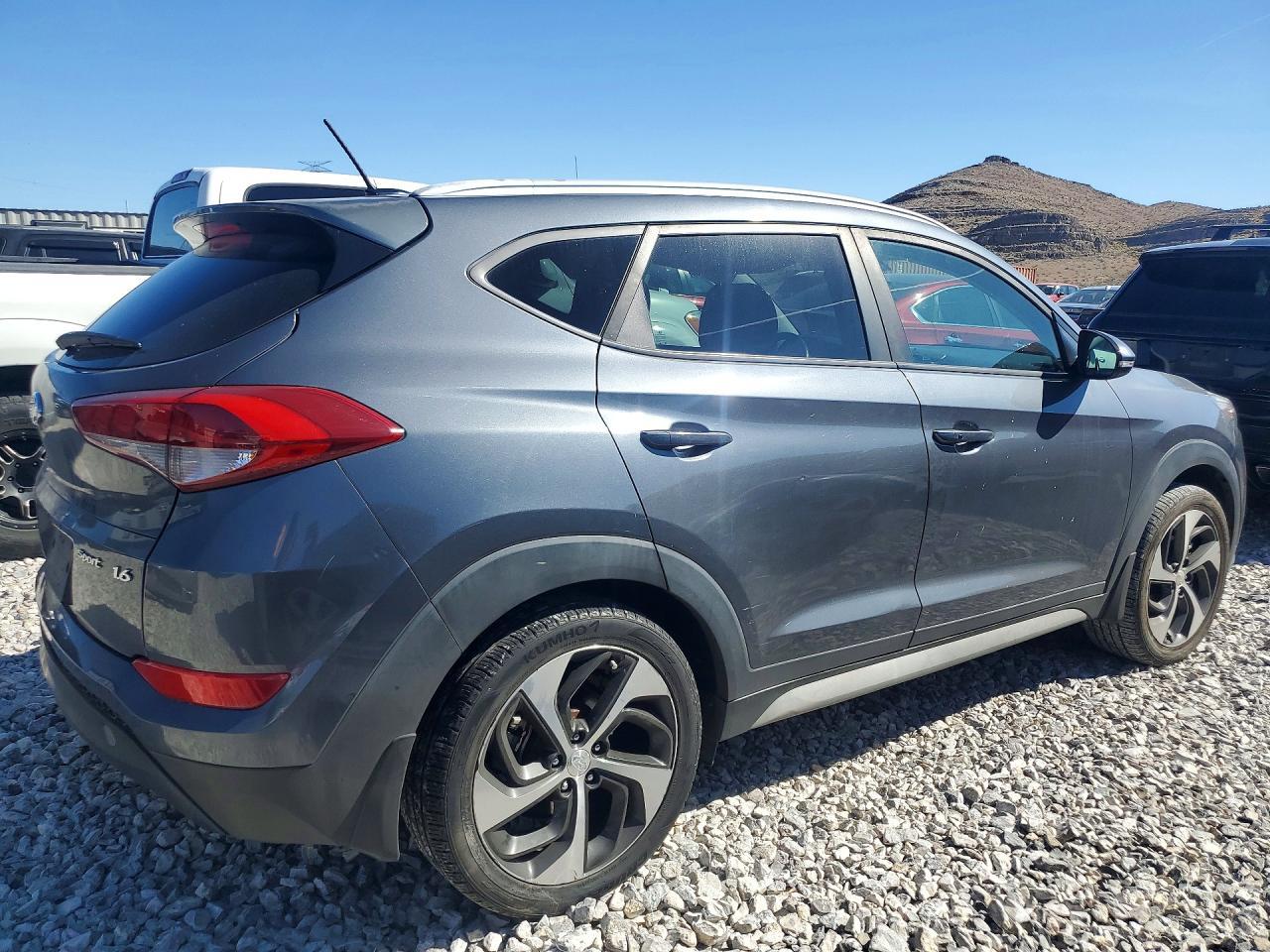2017 Hyundai Tucson - Фото 3
