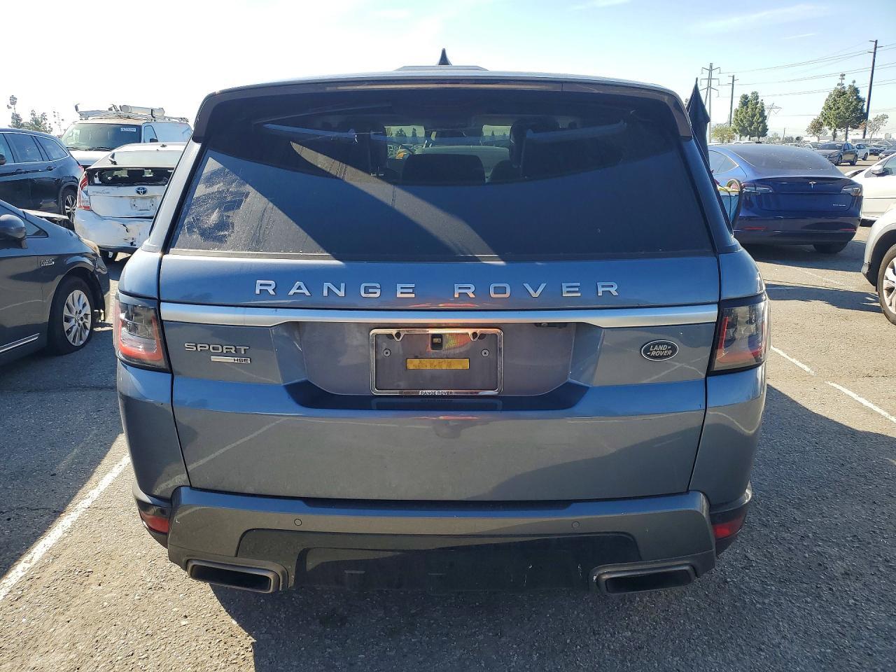 2019 Land Rover Range Rover Sport Hse - Image 6