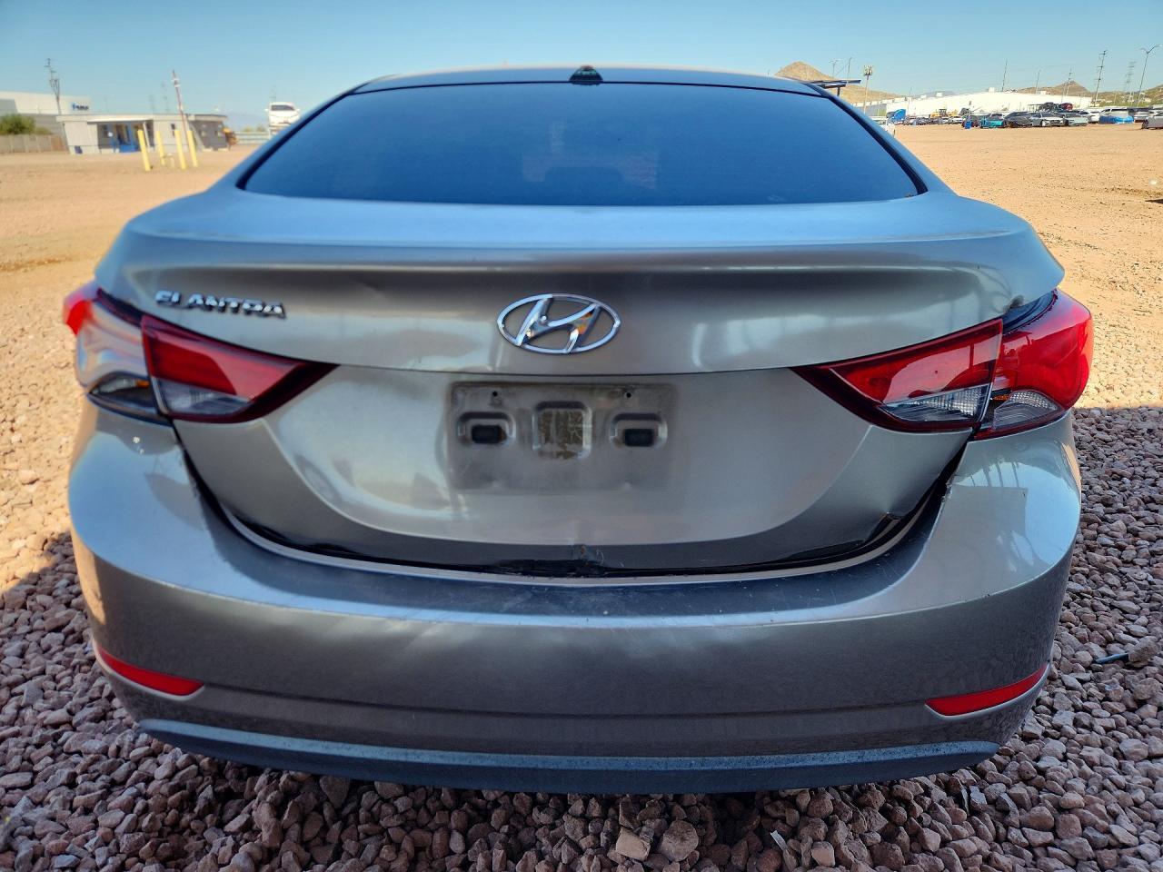 2016 Hyundai Elantra Se - Фото 6