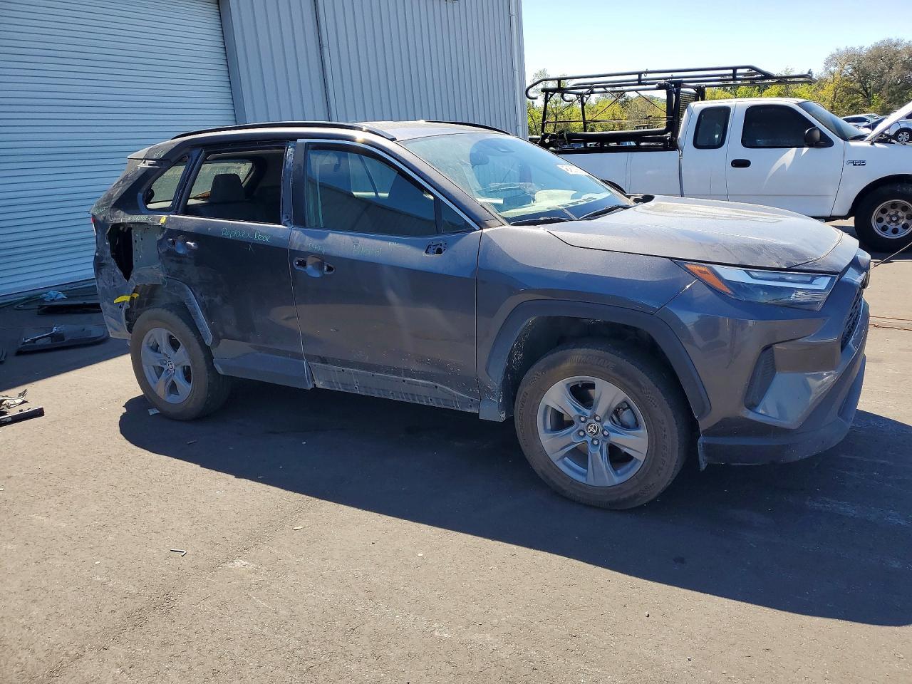 2022 Toyota Rav4 Xle - Фото 4
