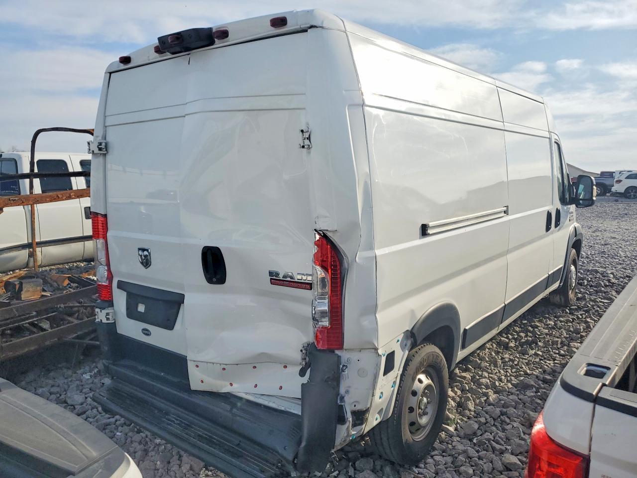 2022 Ram Promaster 2500 Utility / Service Van - Фото 3